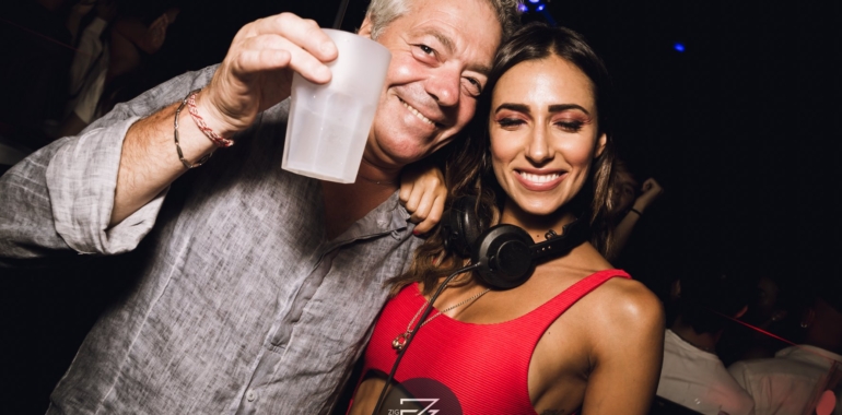 TOUCHDOWM ft HELLEN Dj @ZIG ZAG 21/08/2019